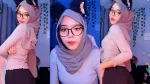 Kak Dera Angela Hijabers Sange Melet2