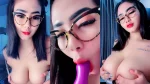Kak Sandra Toge Sepong Dildo Live