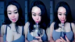 Mamah Muda Cantik Isep Botol Mango